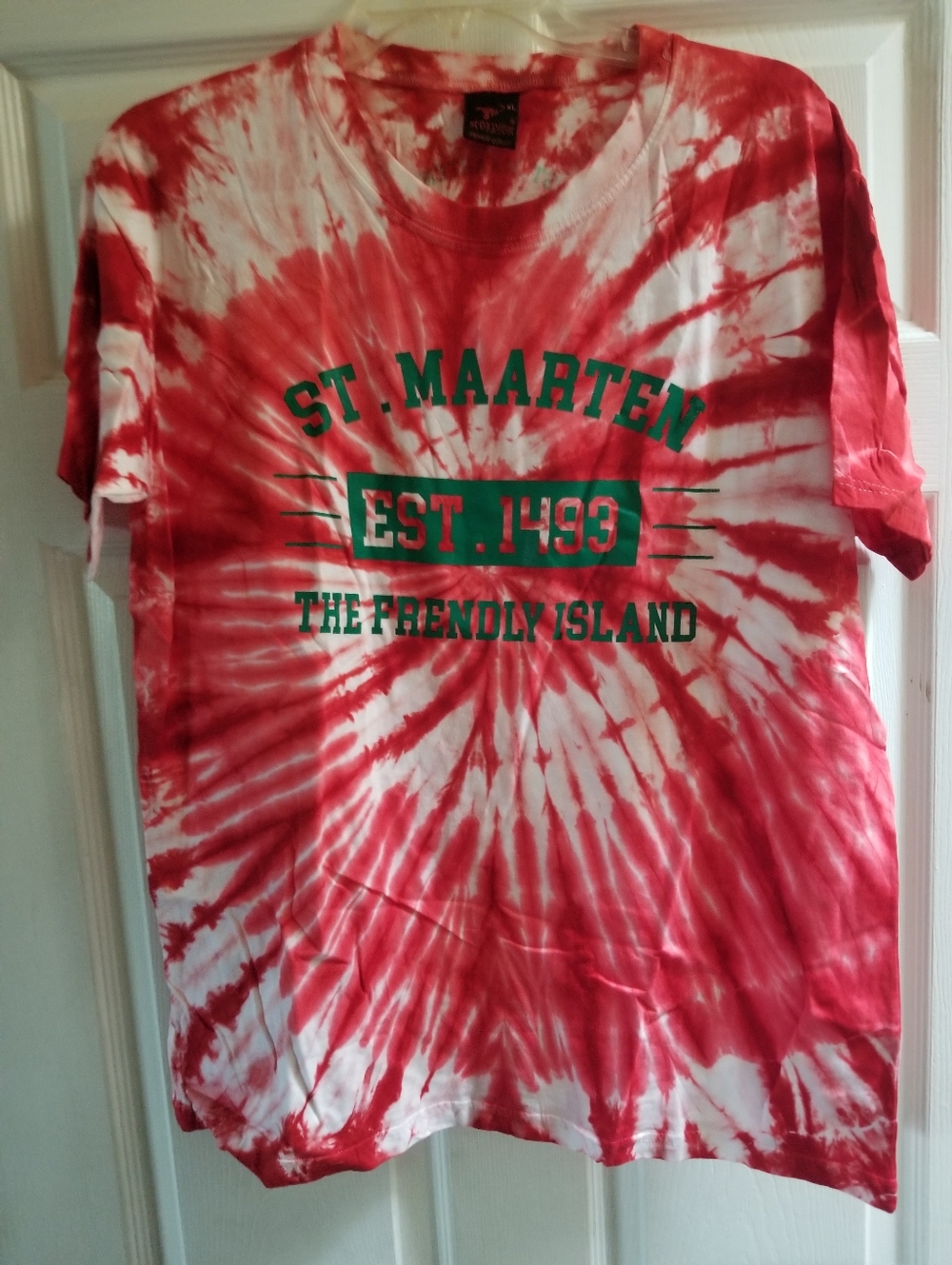 Women's St. Maarten Tie-Dye Graphic Short Sleeve T-Shirt - Size XL